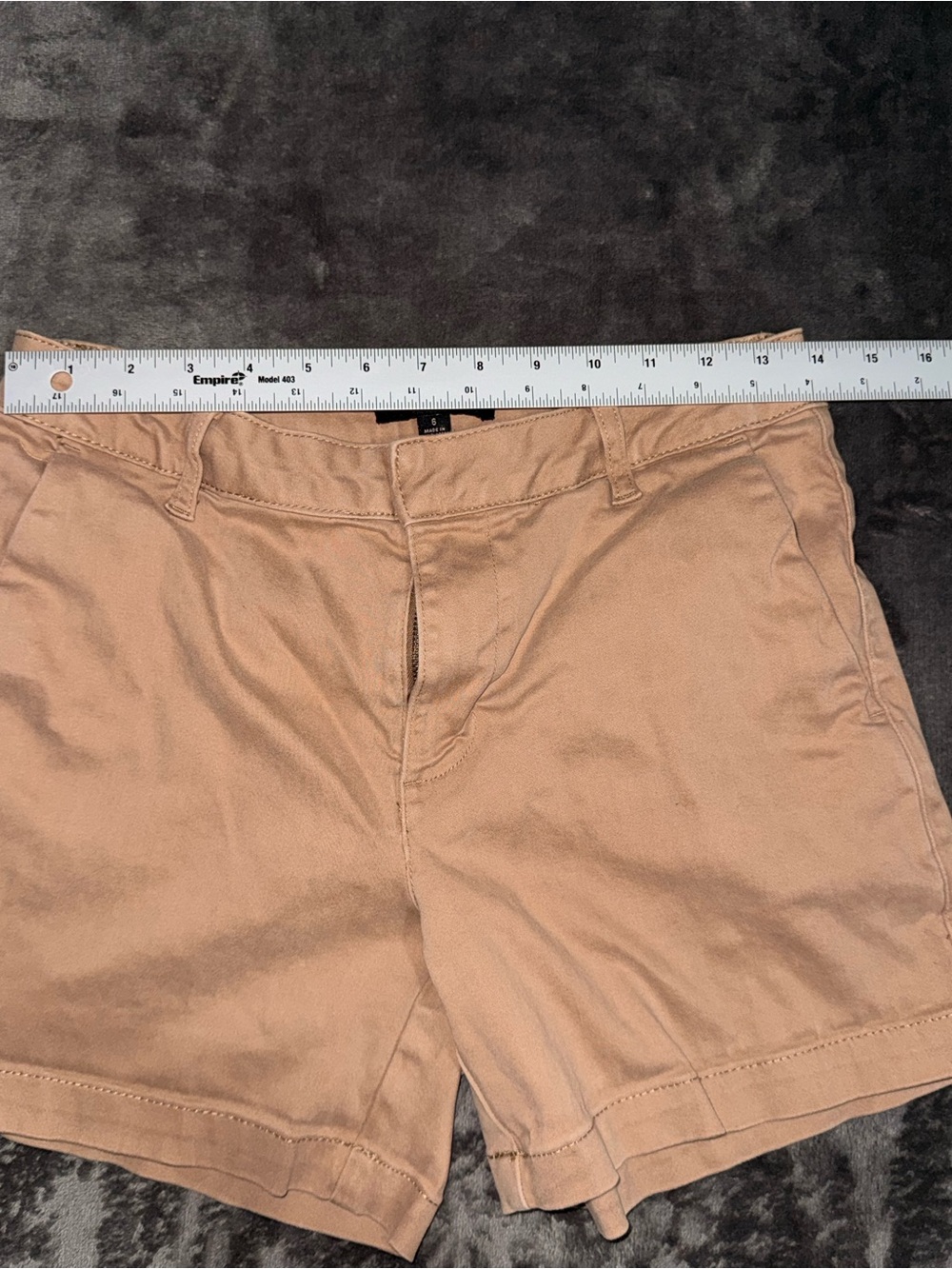 Banana Republic Women’s Khaki Tan Bermuda Chino Shorts Size 6 - Picture 5 of 8
